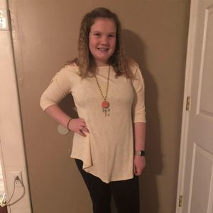 Meet your Posher, Andrea faith